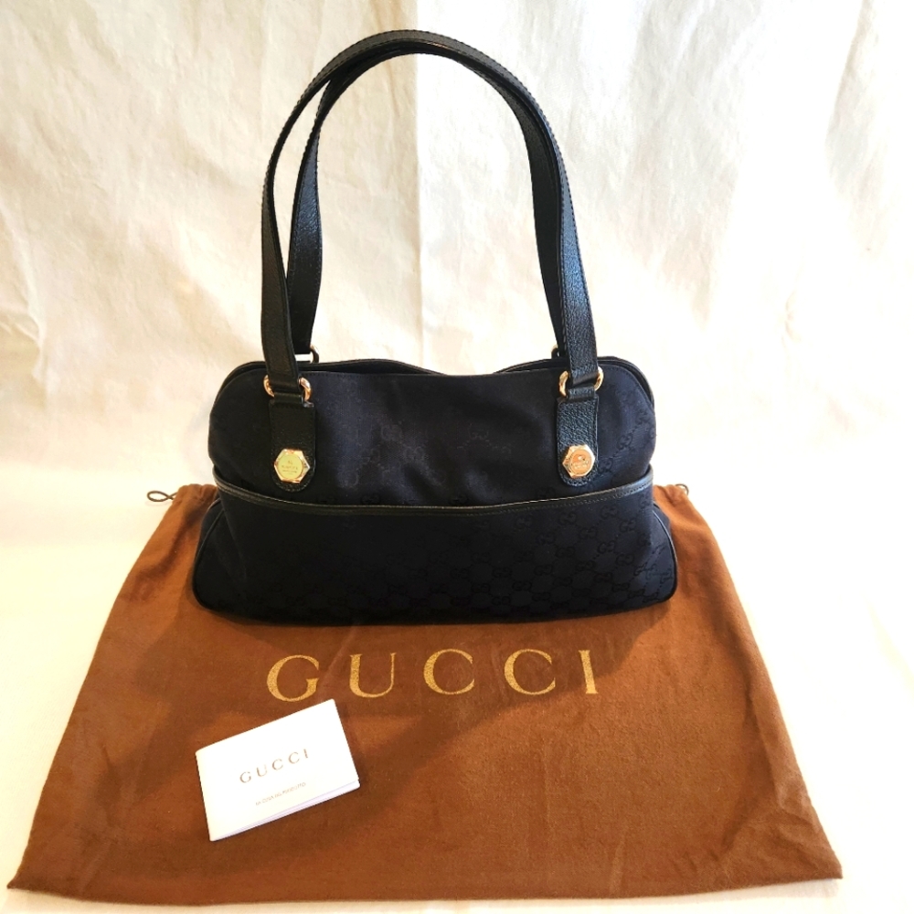 Gucci Original GG Canvas Charmy Medium Tote